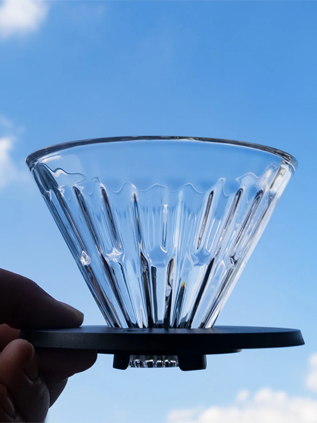 TIMEMORE Crystal Eye Glass Dripper (w/ Holder) - Image 7