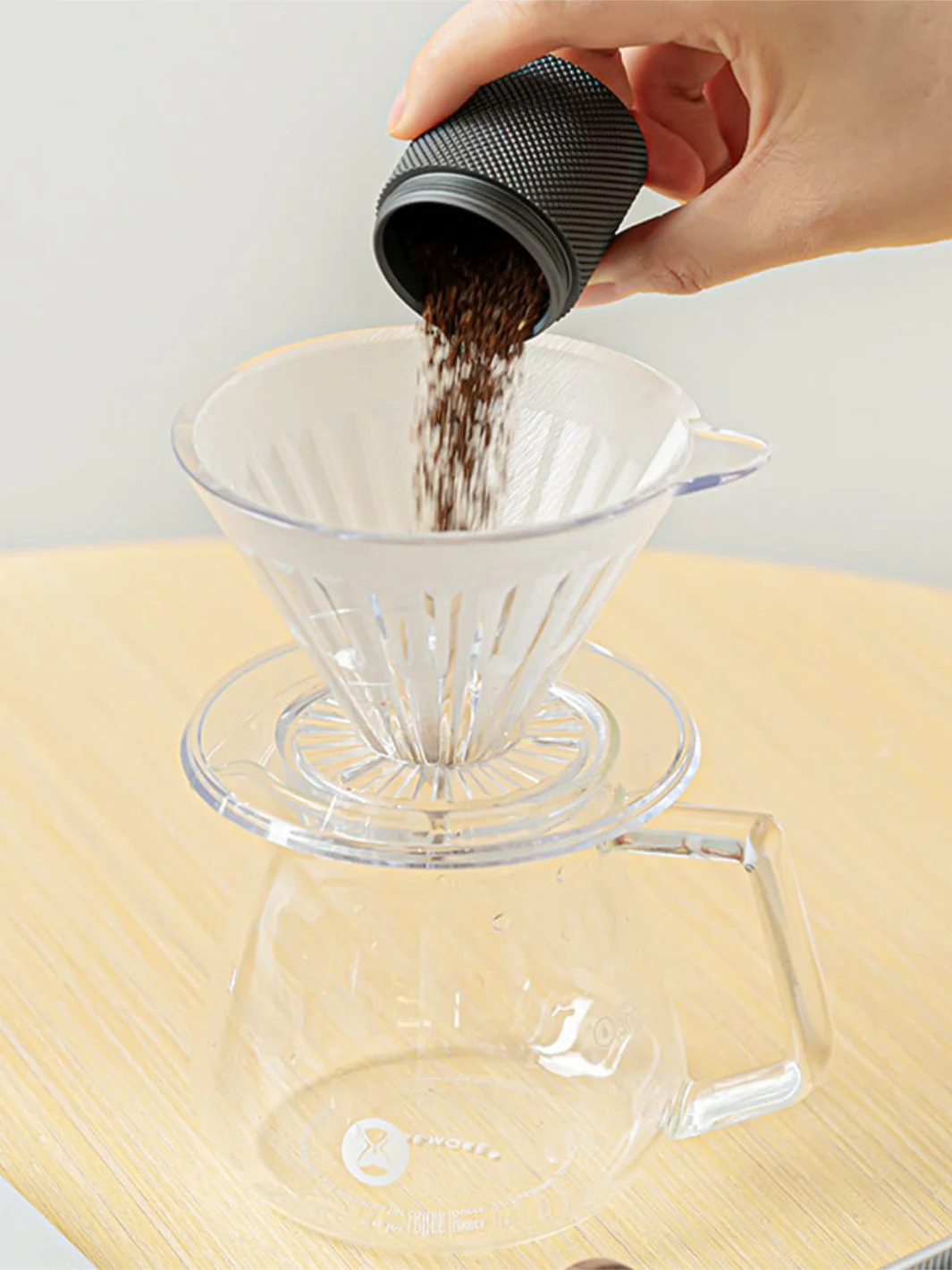 TIMEMORE Crystal Eye Turbo Dripper (Plastic) - Image 4