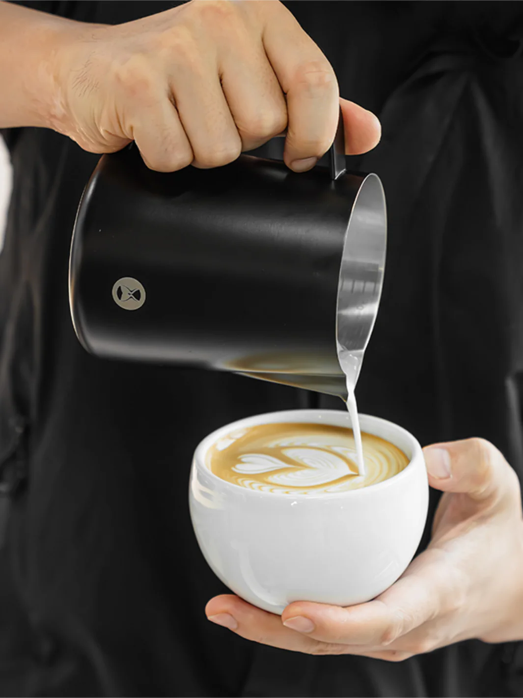 TIMEMORE Rosetta Milk Pitcher (700ml/23.67oz) - Image 3